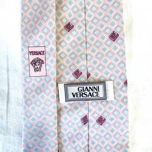 Gianni Versace Silk Tie Pink Blue Geometric Medusa Logo Vintage Italy